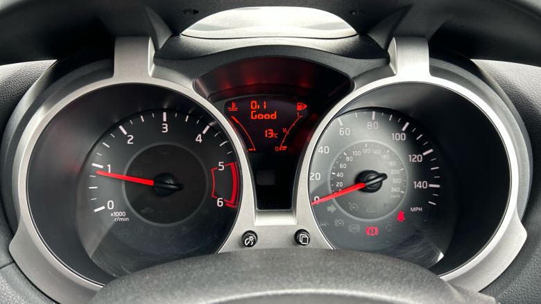 Nissan Juke 1.5 dCi N-Connecta 5dr Diesel Hatchback